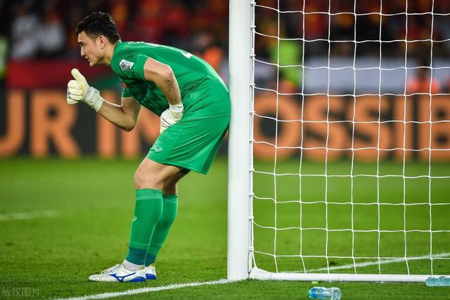 伊普斯维奇主场2-1险胜桑德兰，克拉克终场献射